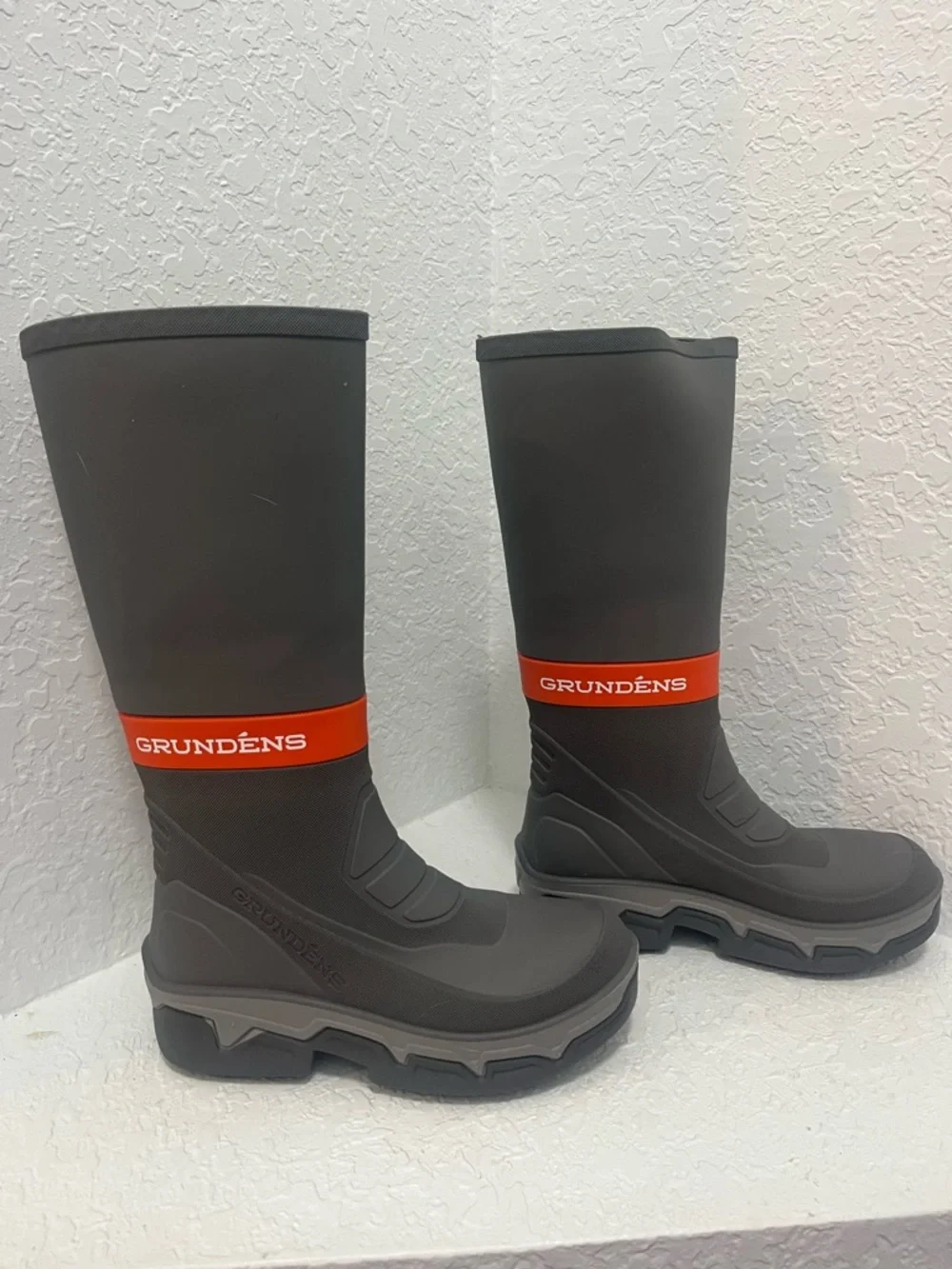 Deck-Boss Steel Grey and Orange Men's 15